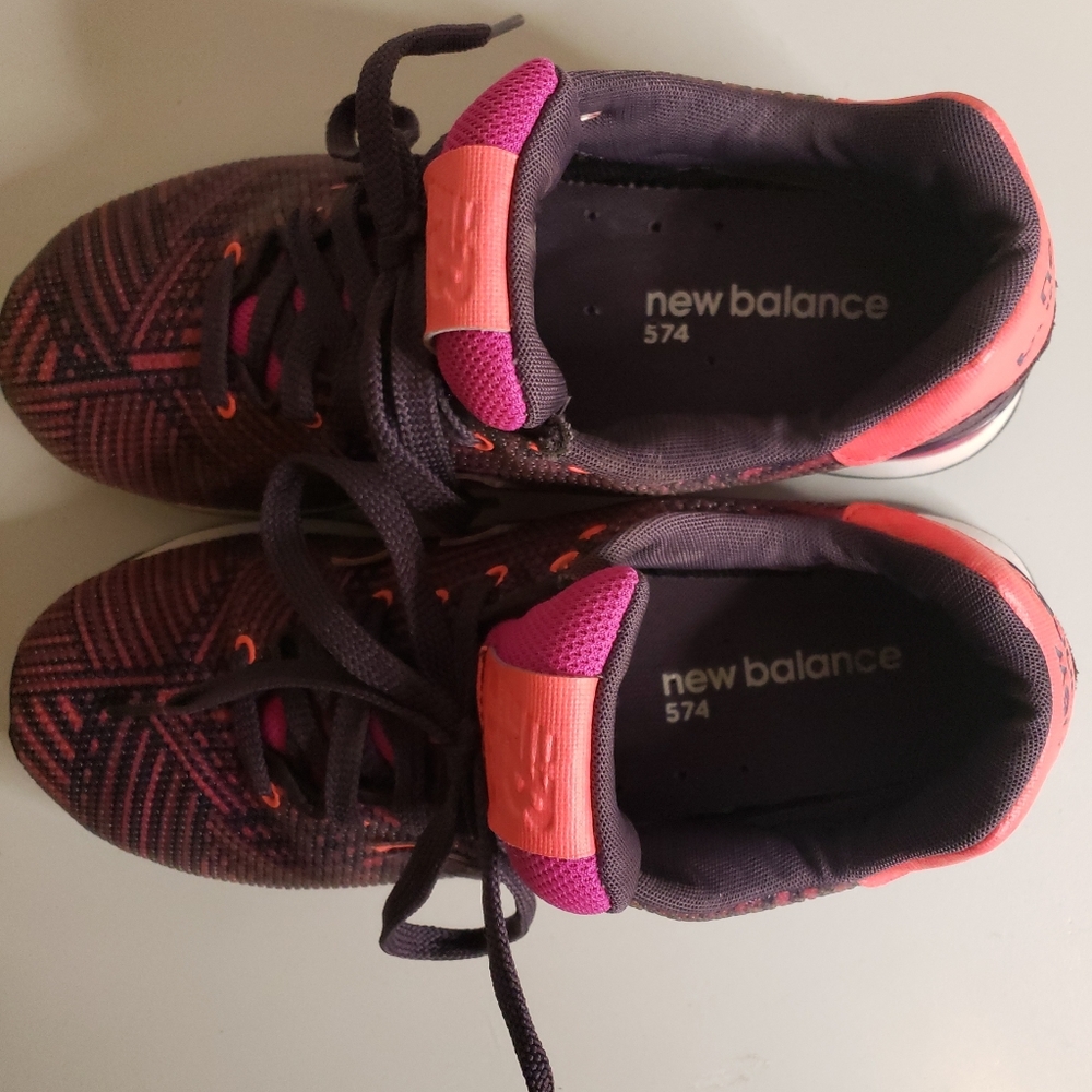 New Balance 574 - Picture 13 of 15